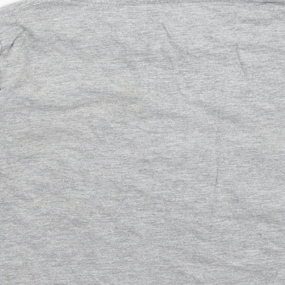 Brand and care label for Rebel boys’ grey basic t-shirt, size 3-4, years