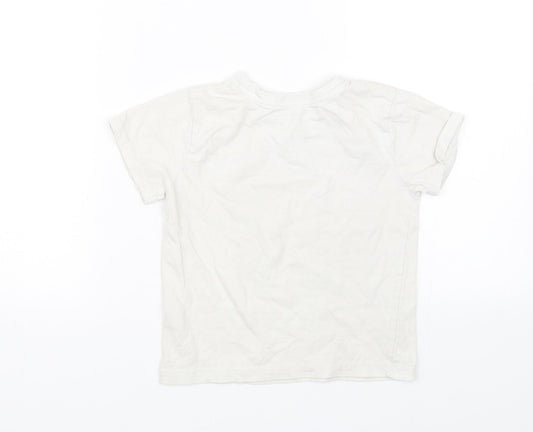 Primark Boys White Basic T-Shirt Size 4-5 Years