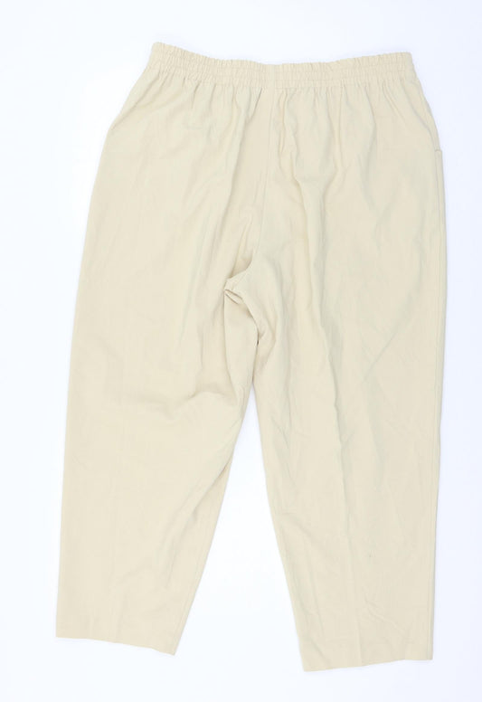 trevia Womens Beige Shorts Size 34 in