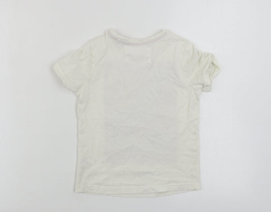 TU Boys White Basic T-Shirt Size 5 Years