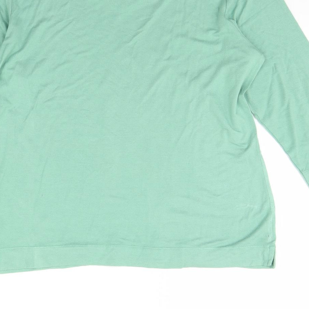 Brand and care label for Cotswold women’s green basic blouse, size M