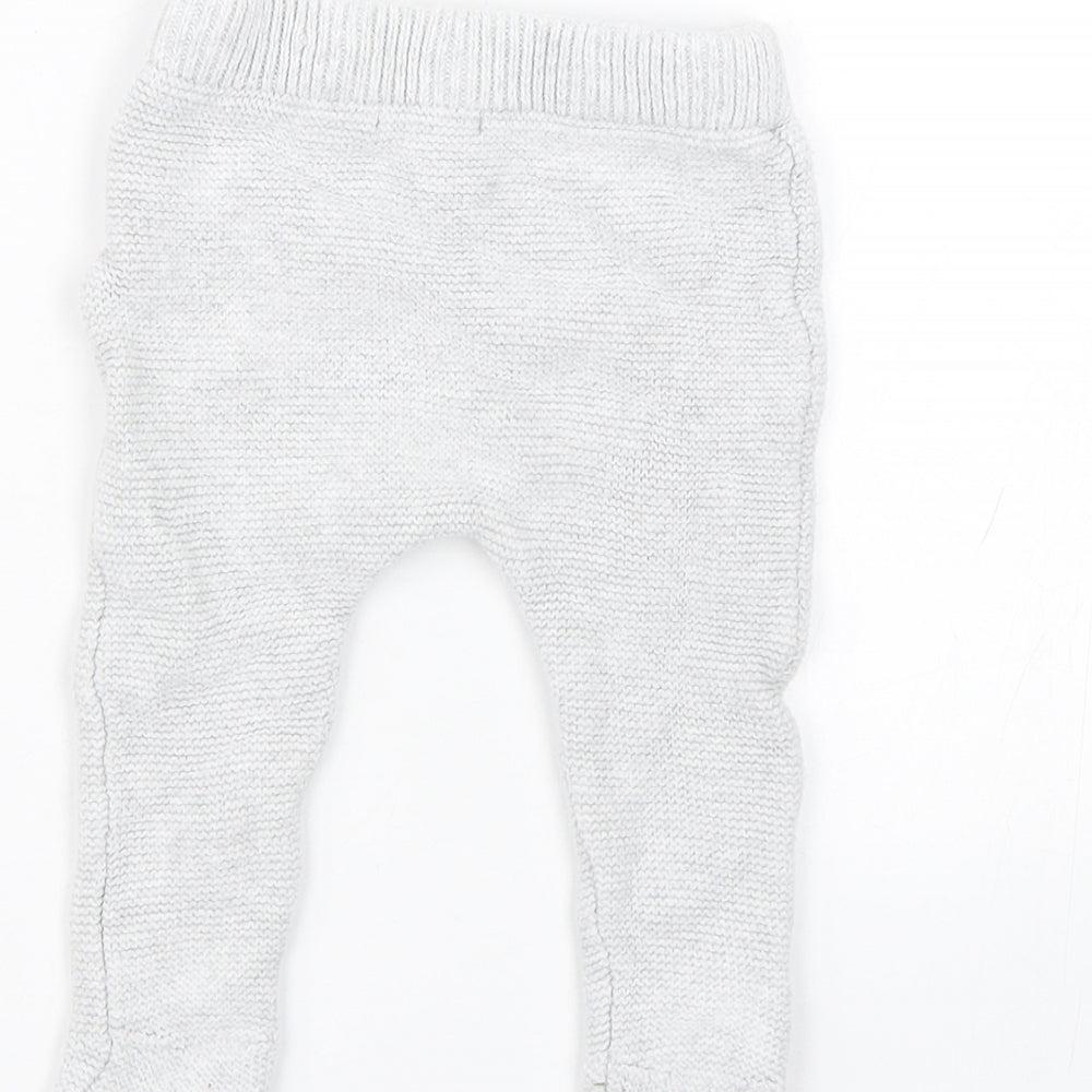 Brand and care label for vertbaude Baby Grey sweatpants, size 3-6, Months