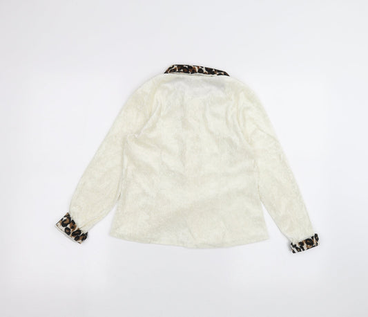 Preworn Girls White Jacket Size 9 Years