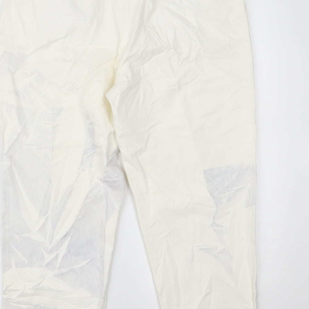 Lakeland Womens Ivory Cropped Trousers Size 12 L21 in