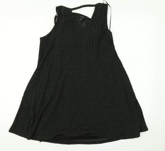 Additional front view of Atmosphere women’s green fit & flare, size UK 10