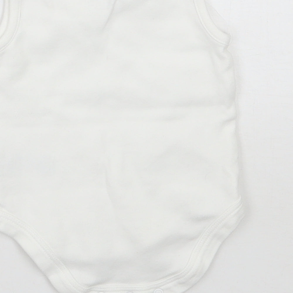 Brand and care label for mamas & papas Baby White Babygrow One-Piece Size Newborn