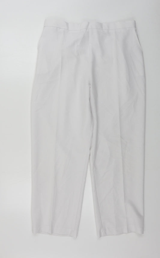Womens UK Size 32 in BASSINI Regular Fit White Trousers