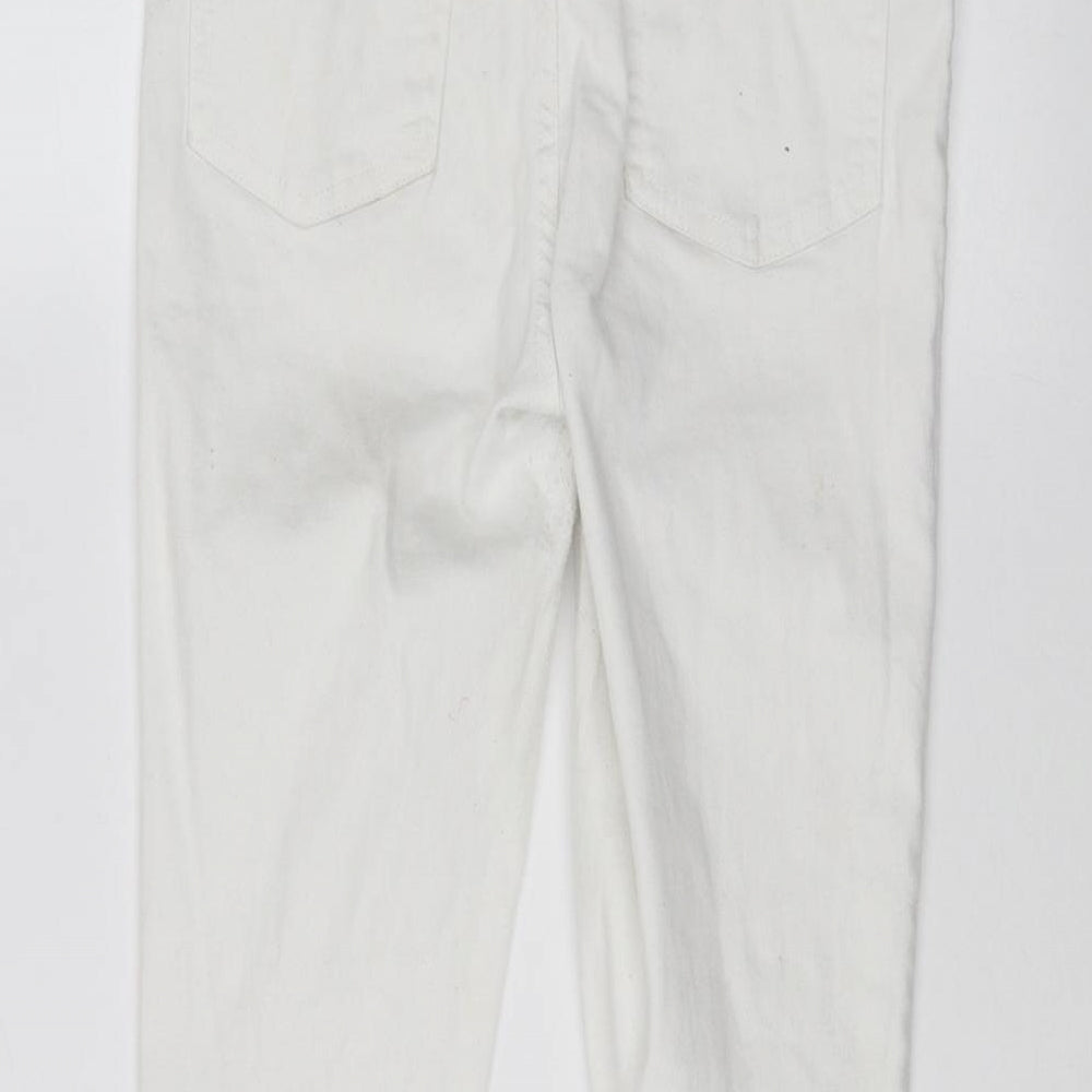 Brand and care label for Denim & Co. women’s white denim skinny jeans, size UK 12, 28-inch leg