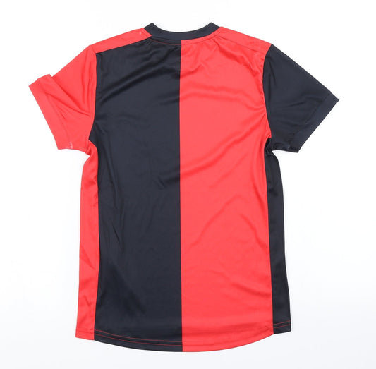 Umbro Boys Red Striped Basic T-Shirt Size 9 Years