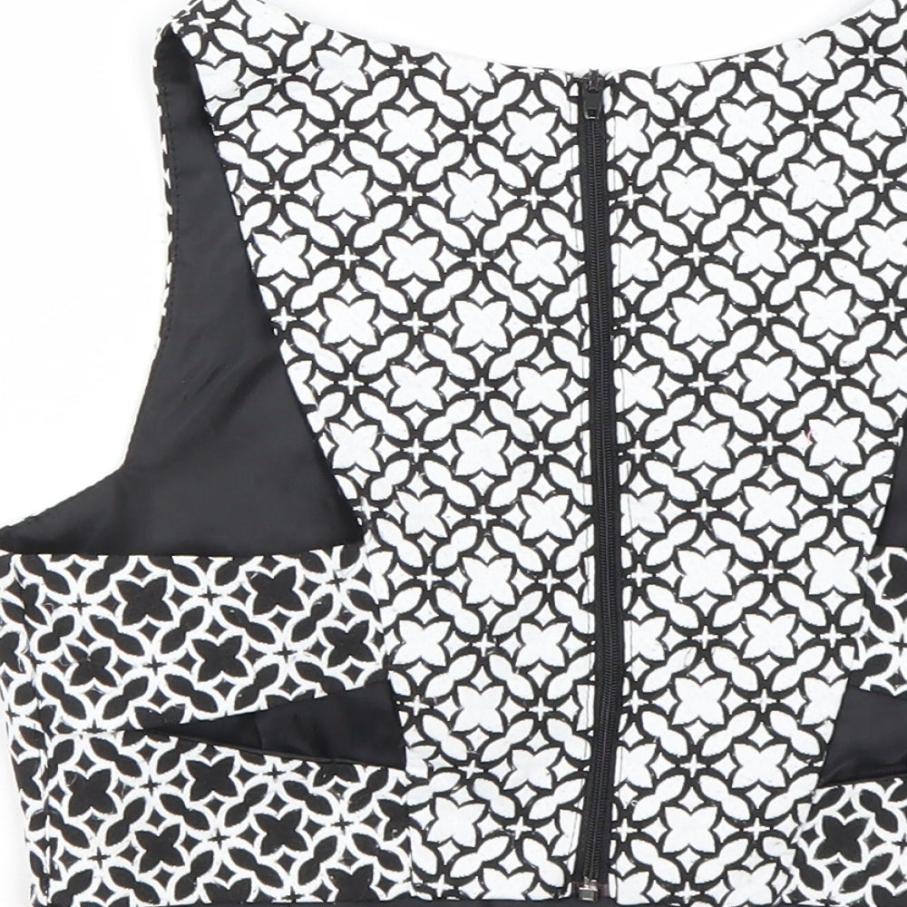 Miss Selfridge Womens Black Argyle/Diamond Cropped Tank Size 6