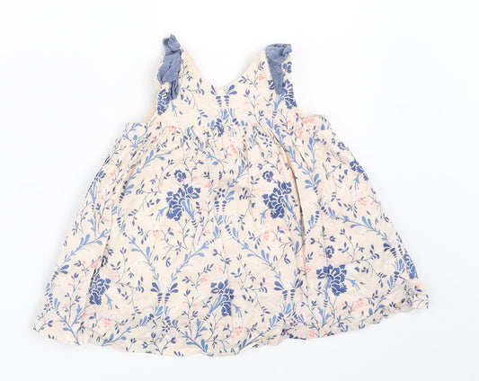 Gap Girls Beige Fit & Flare Size 3-6 Months