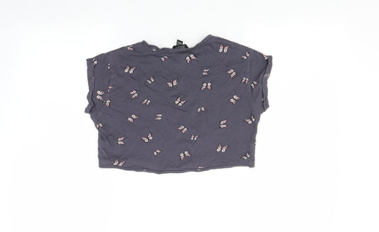 New Look Girls Grey Basic T-Shirt Size 10-11 Years - Butterfly print - cropped