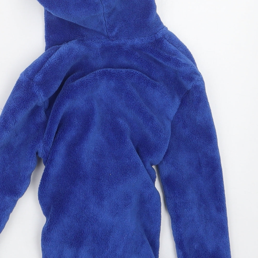 Brand and care label for Early Days boys’ blue geometric babydoll robe, size 12-18, months