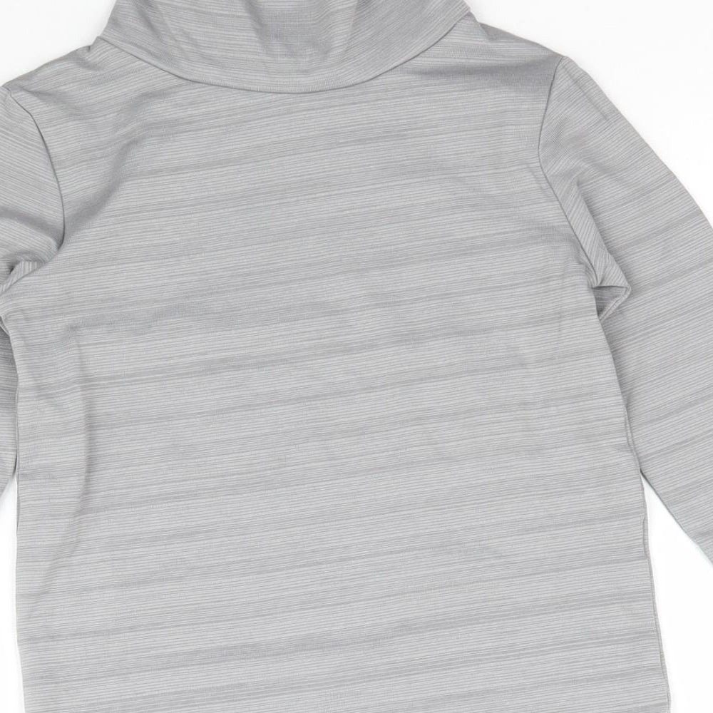 Brand and care label for Crane girls’ grey basic t-shirt, size 3-4, years