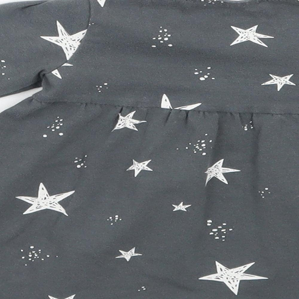 F&F Girls Grey Geometric Basic T-Shirt Size 0-3 Months
