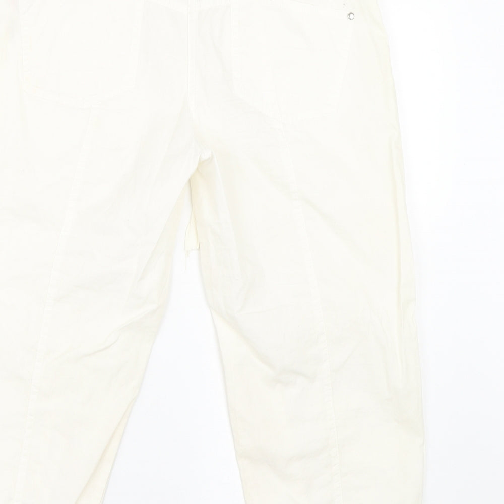 Papaya Womens White Cargo Shorts Size 8