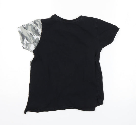 Primark Boys Multicoloured Camouflage Basic T-Shirt Size 7-8 Years