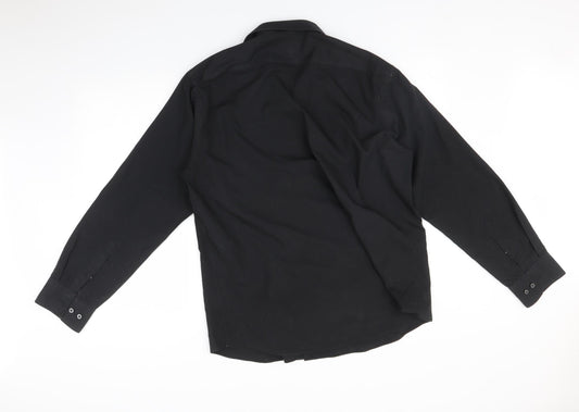 T&W Mens Black Button-Up Size 17