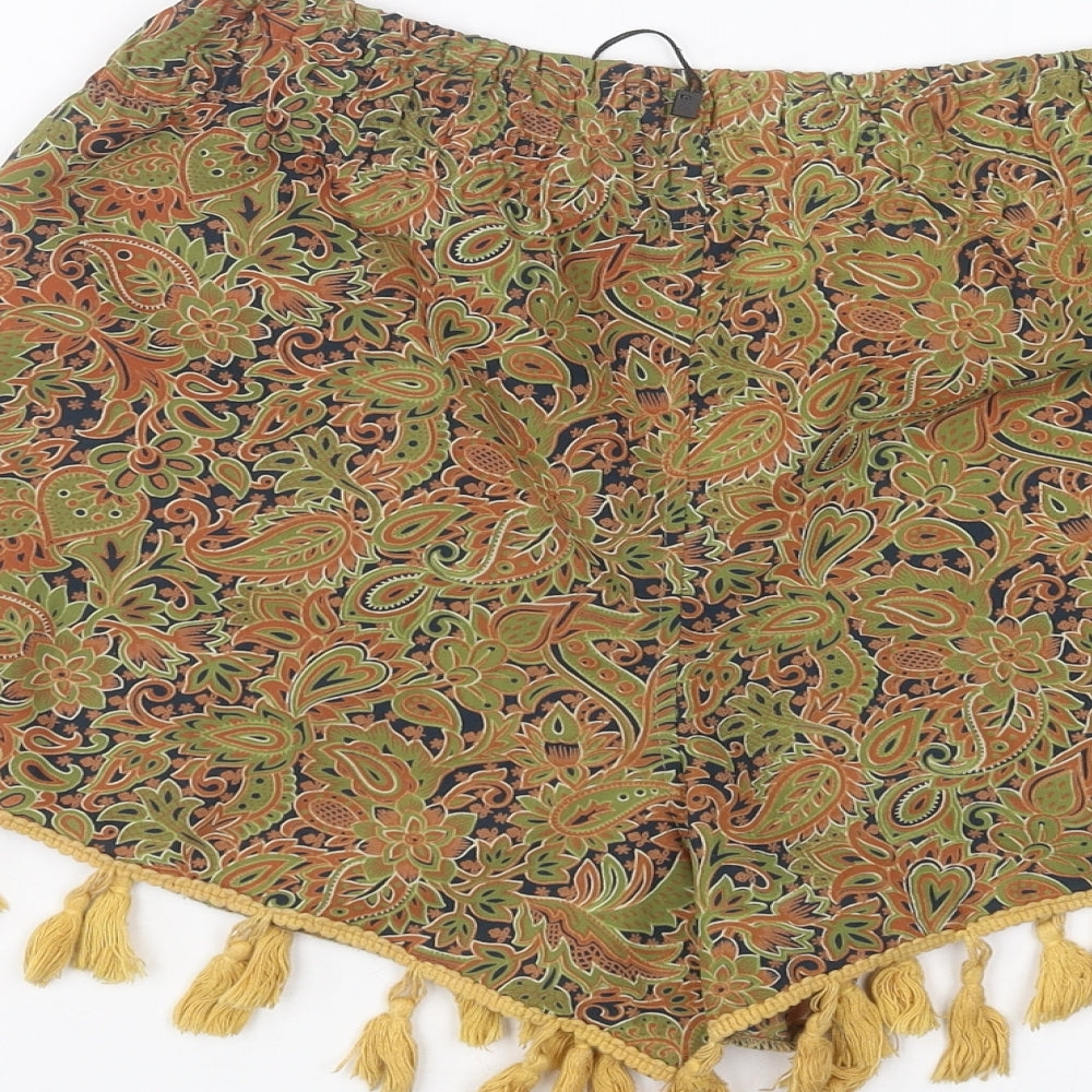 Boohoo Womens Green Cut-Off Shorts Size 8