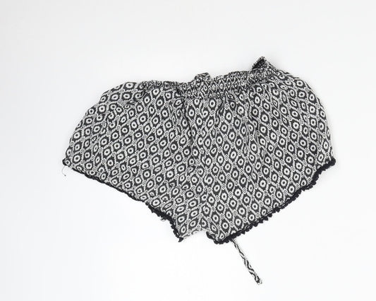 Primark Womens Black Geometric Hot Pants Shorts Size 8