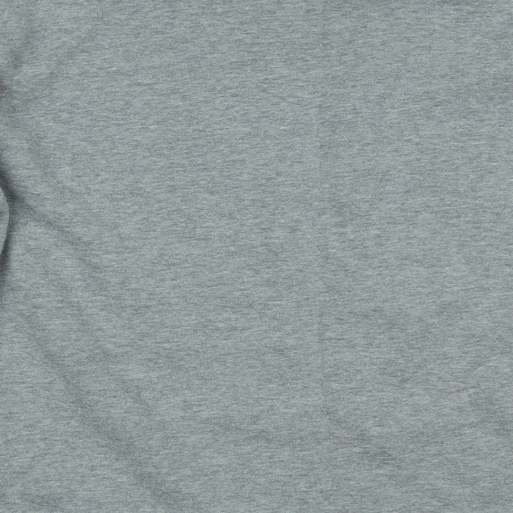 Brand and care label for kokse men’s grey jumper, size XL