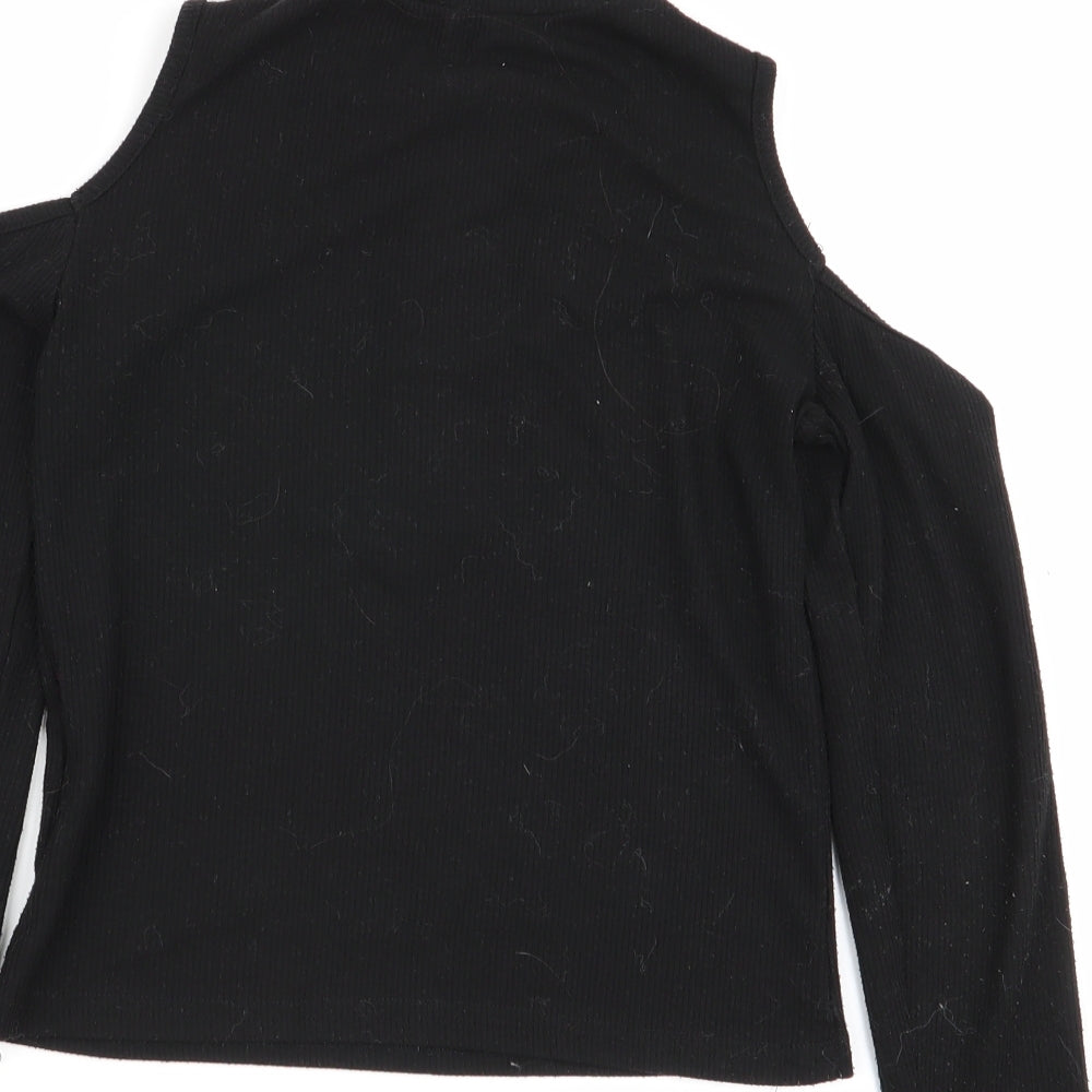 Brand and care label for SHEIN girls’ black basic t-shirt, size 8, years