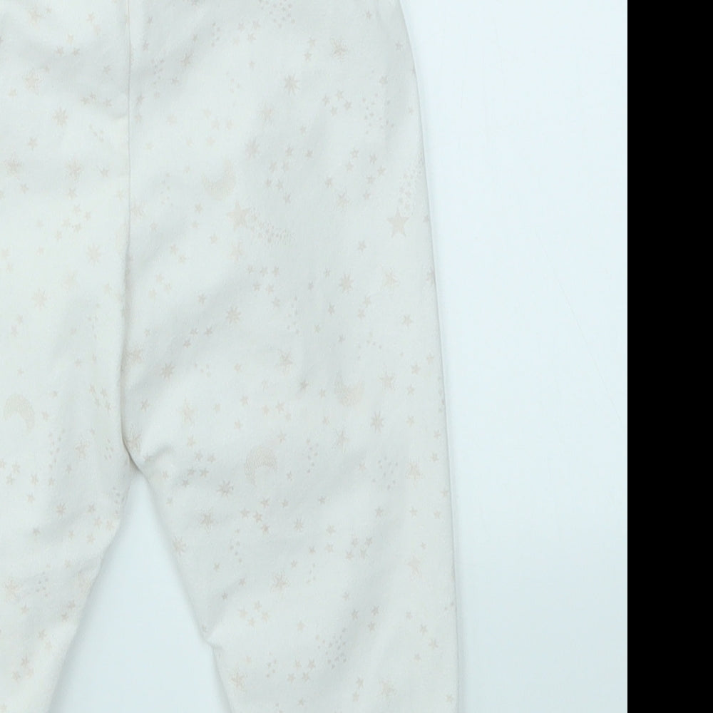 Brand and care label for Matalan girls’ ivory argyle/diamond capri trousers, size 12-18, months