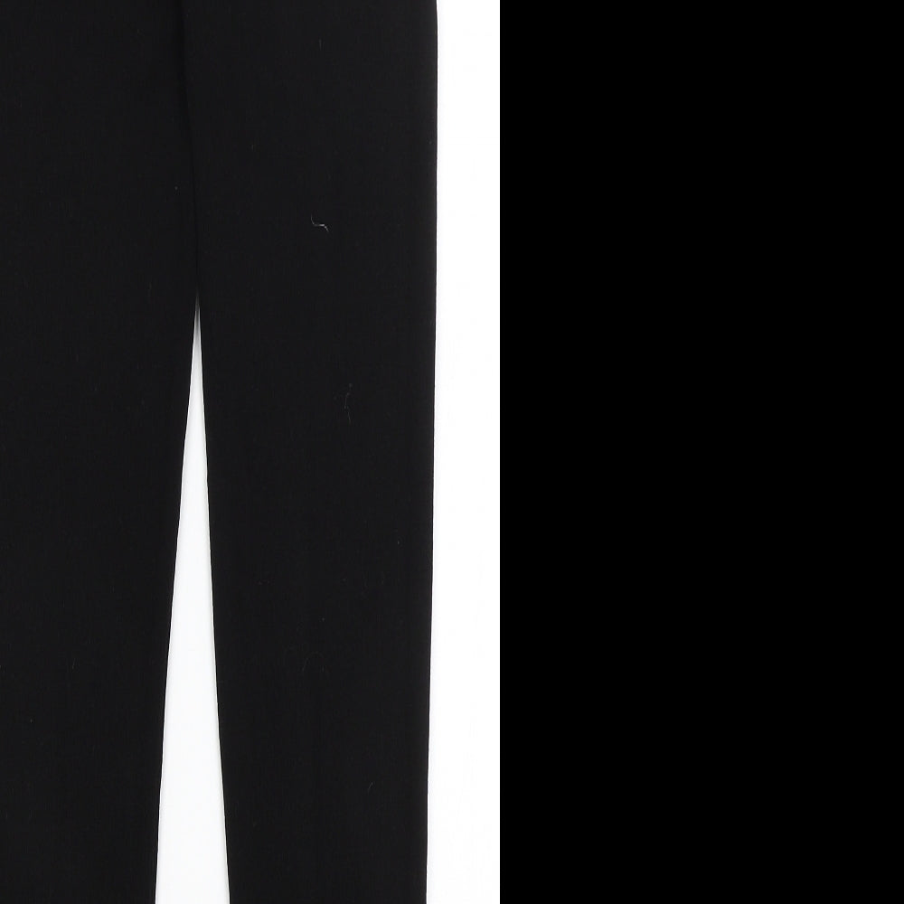 Brand and care label for Latitia Mem women’s black capri leggings, size M, 29-inch leg