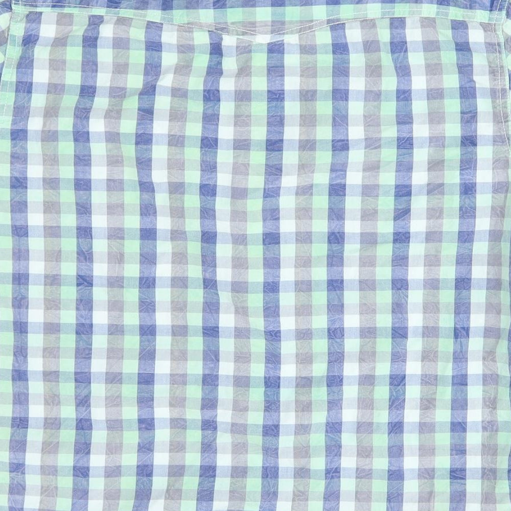 Brand and care label for urban spirit men’s green plaid button-up, size M