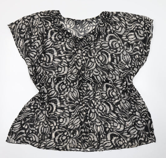 Additional front view of F&F women’s black paisley kaftan, size S
