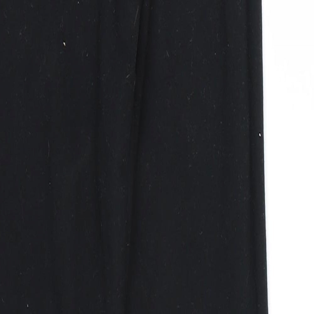 Brand and care label for PINK women’s black capri leggings, size XS, 26-inch leg