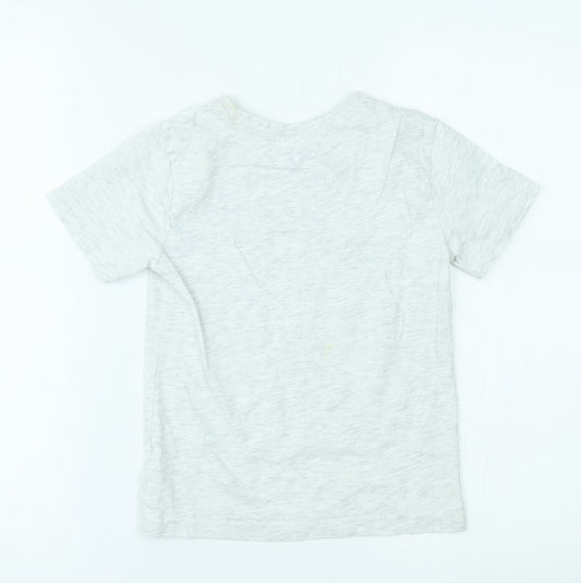 Primark Girls Grey Basic T-Shirt Size 6-7 Years