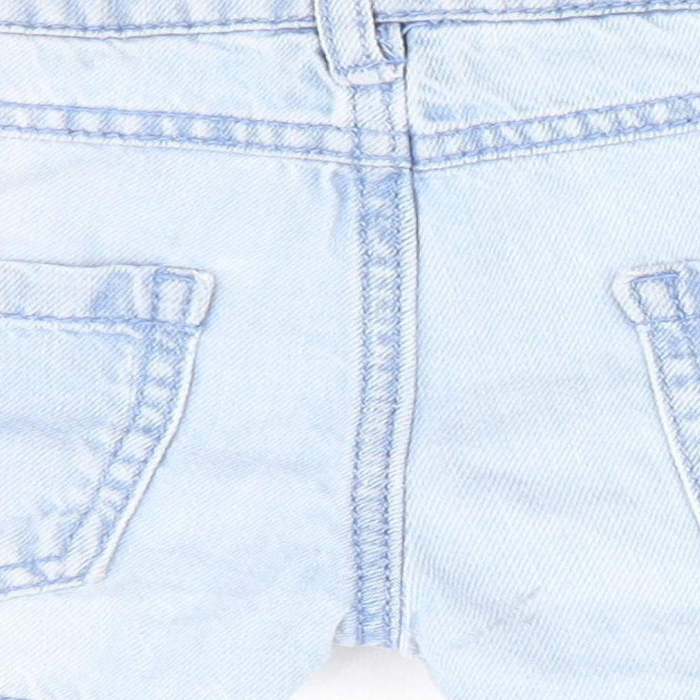 Brand and care label for Florence and Fred girls’ blue hot pants shorts, size 5-6, years - distressed look