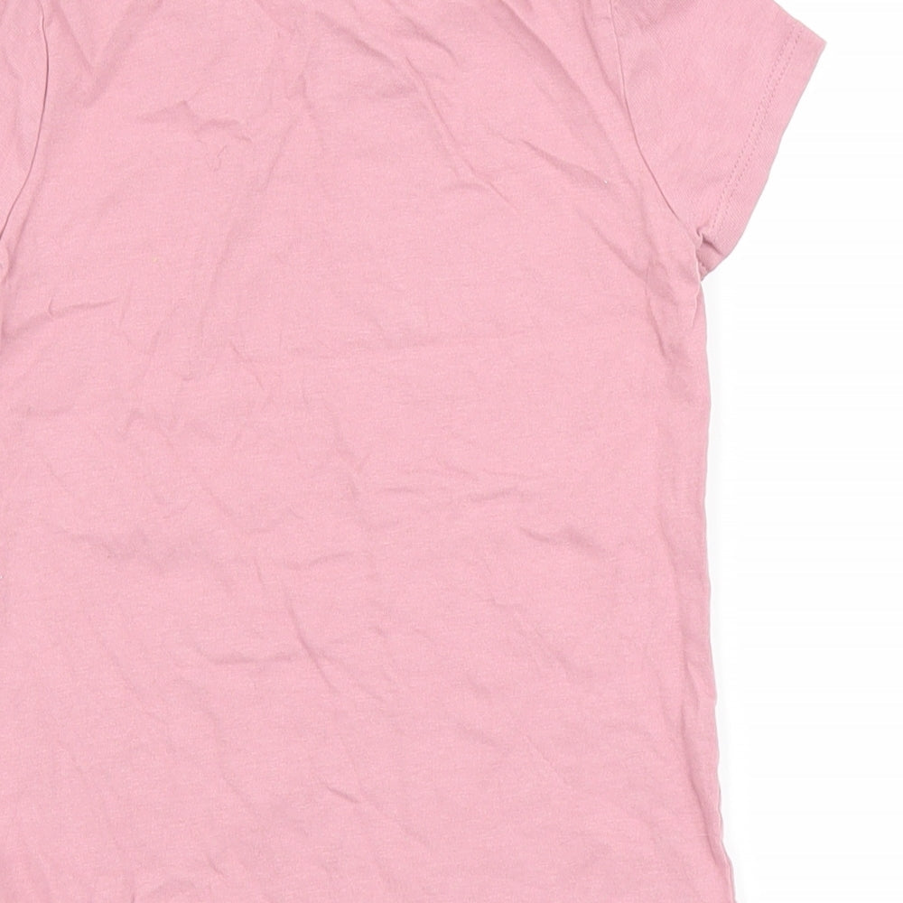 Brand and care label for George girls’ pink basic t-shirt, size 5-6, years