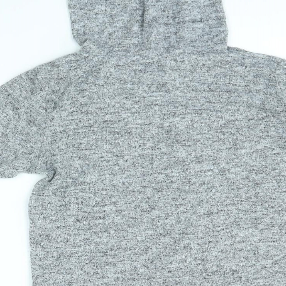Brand and care label for Primark girls’ grey pullover hoodie, size 9-10, years