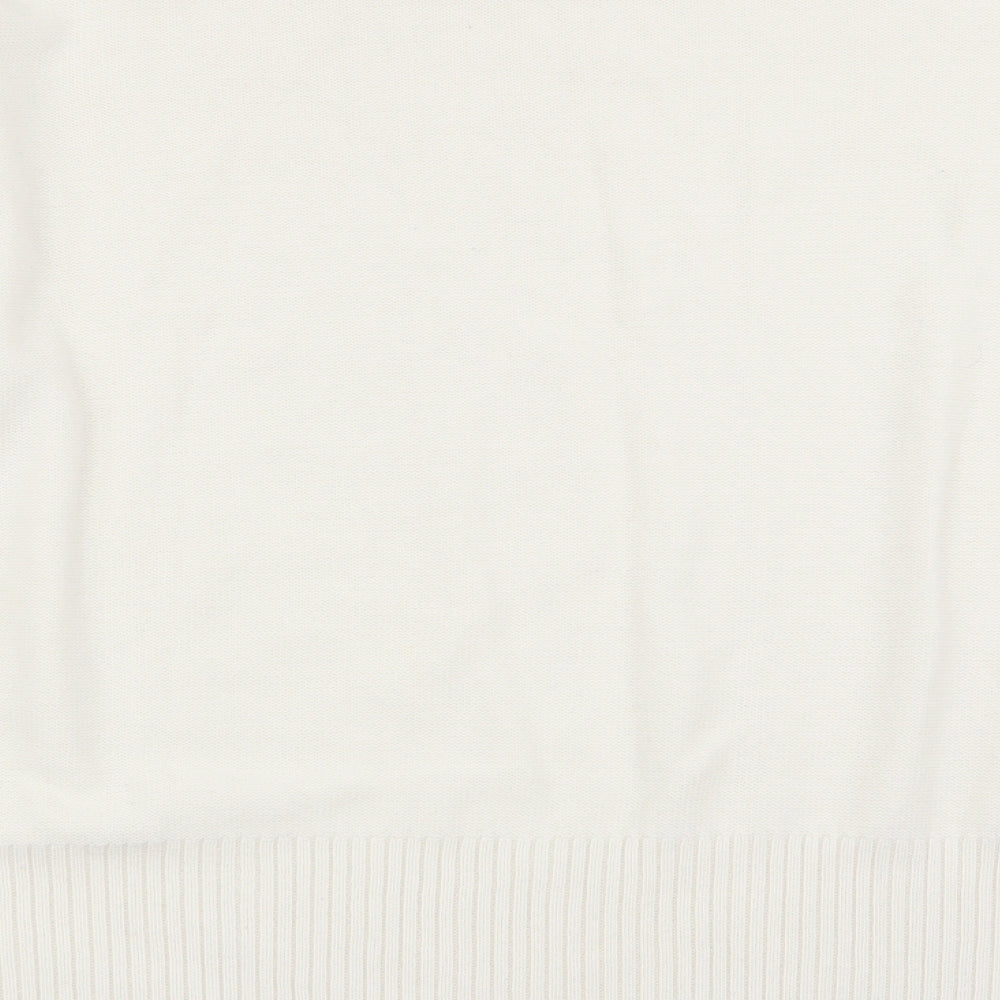 Brand and care label for Country Casuals women’s white geometric jumper, size L