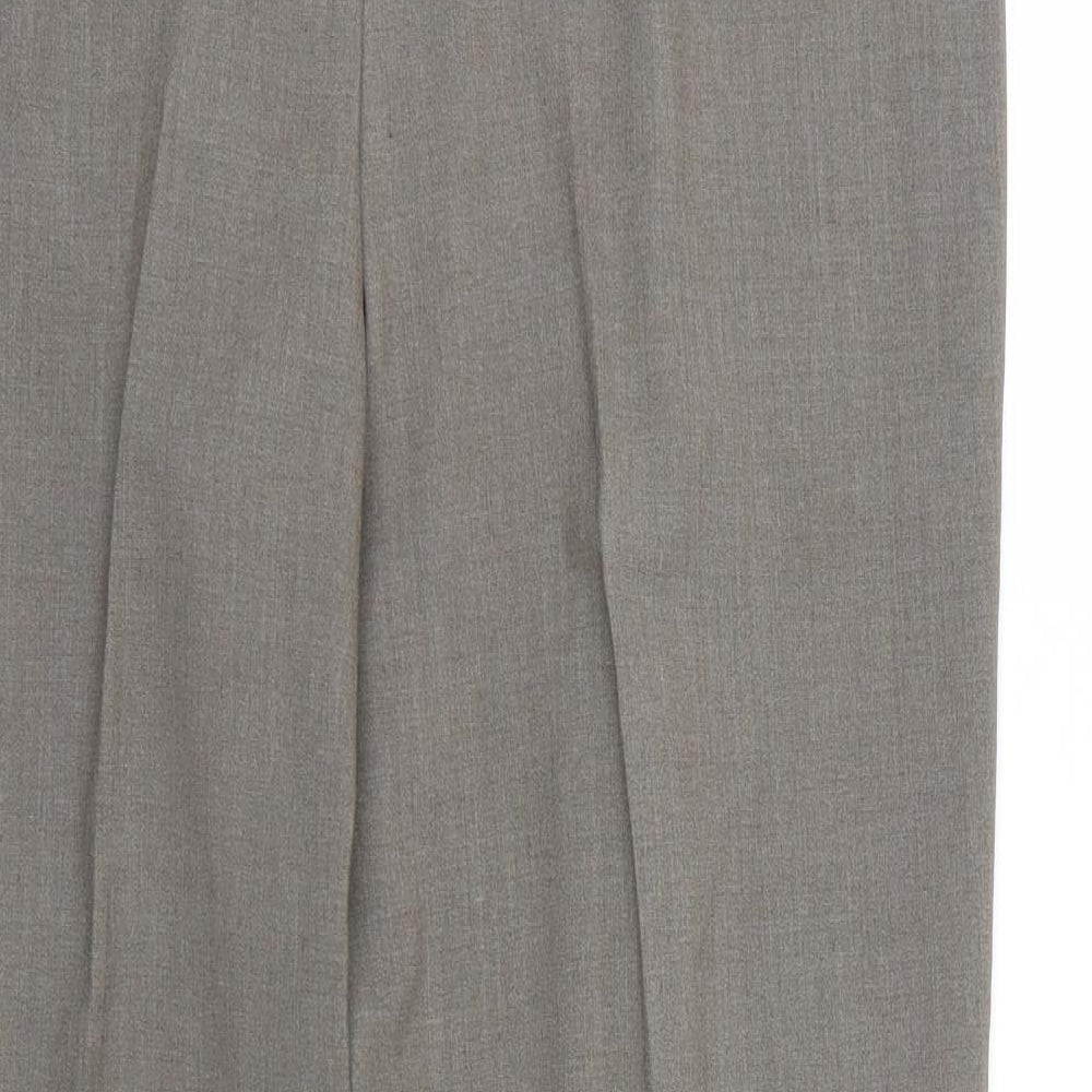 Brand and care label for Autonomy women’s brown trousers, size UK 16, 24-inch leg