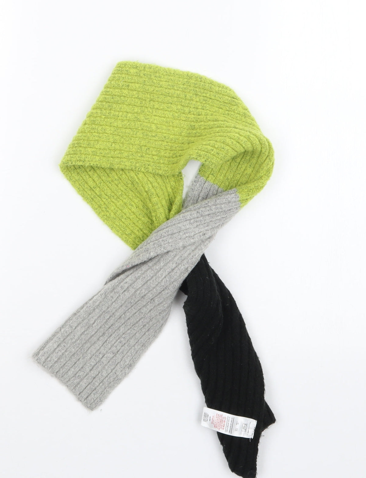 Front view of F&F boys’ black geometric knit scarf one size