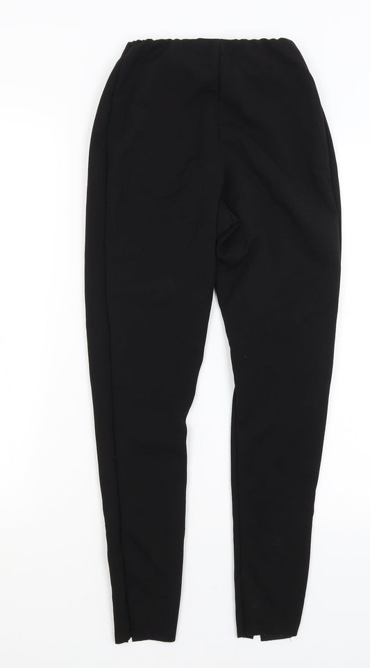 Back view of Missguided women’s black capri trousers, size UK 6, 26-inch leg