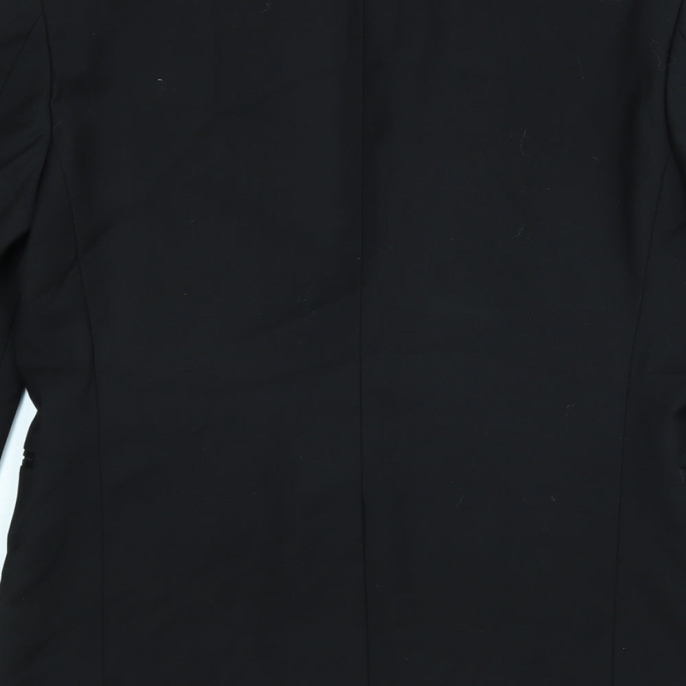 Brand and care label for B&W men’s black jacket suit jacket