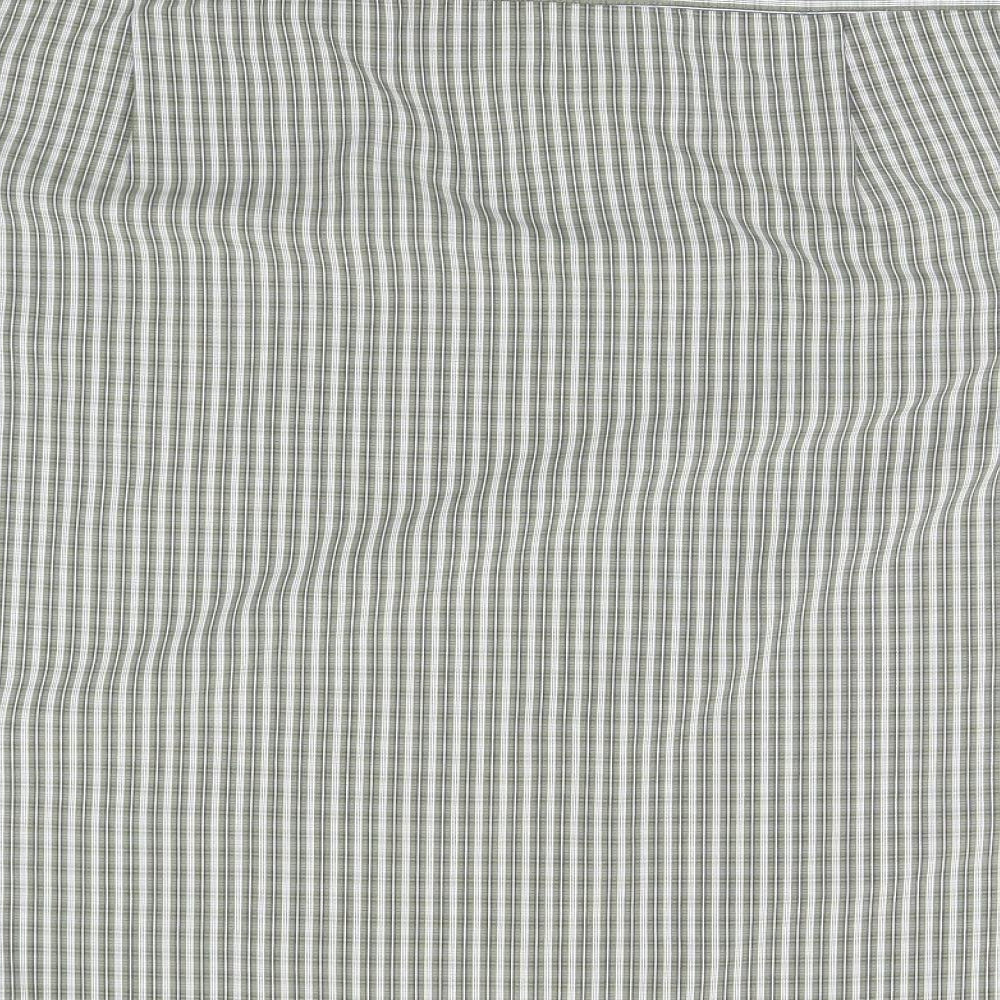 Brand and care label for Pringle women’s orange plaid basic button-up, size L