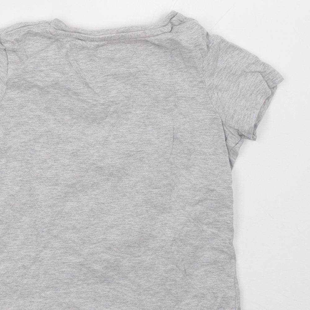 Brand and care label for Marks and Spencer girls’ grey basic t-shirt, size 5, years