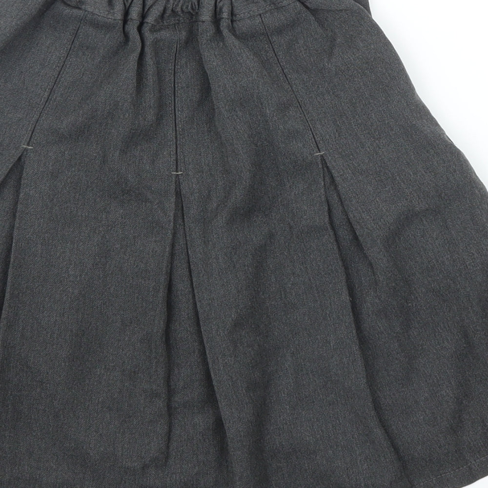 M&S Girls Grey Pleated Skirt Size 8 Years