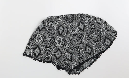 New Look Womens Black Argyle/Diamond Hot Pants Shorts Size S
