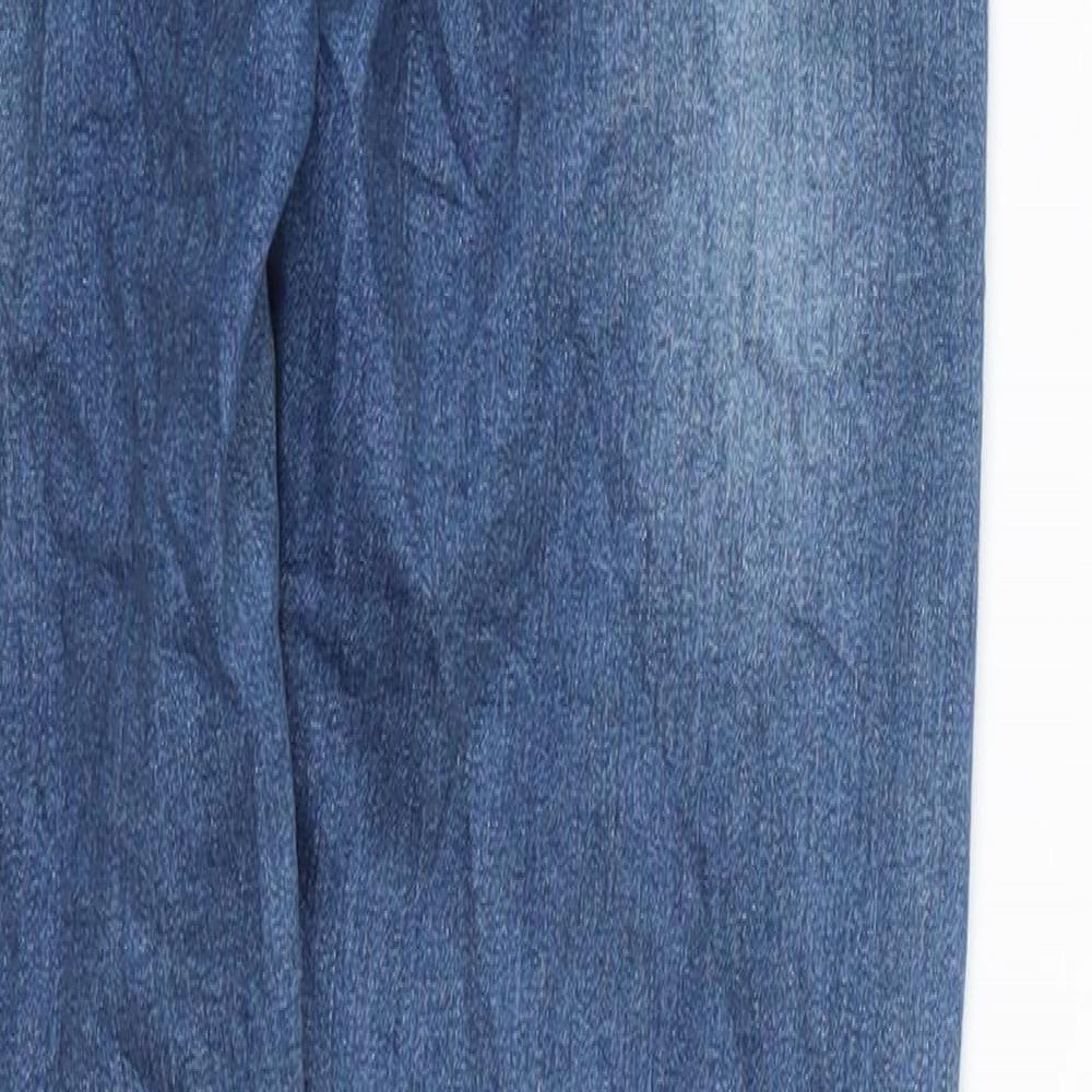 Brand and care label for Boohoo women’s blue denim skinny jeans, size UK 6, 30-inch leg