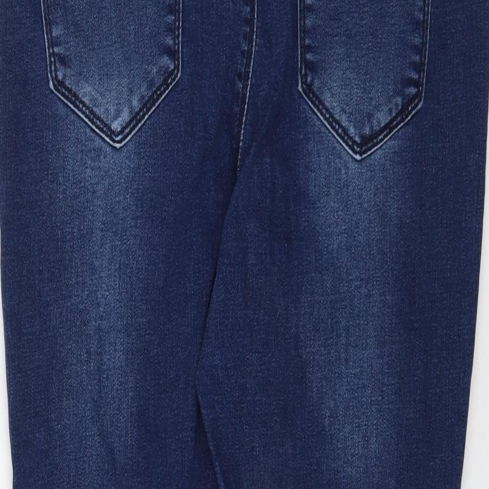Brand and care label for Boohoo women’s blue denim skinny jeans, size UK 10, 29-inch leg