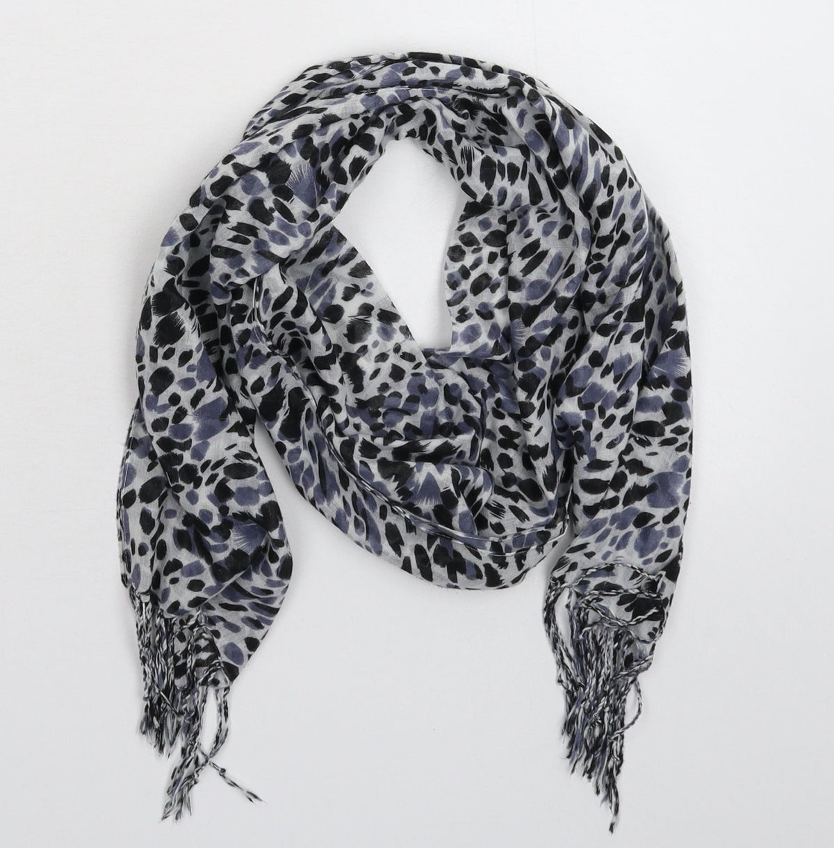 Front view of Preworn women’s multicoloured animal print knit scarf