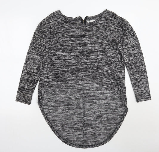 Additional front view of Glamorous women’s grey basic t-shirt, size UK 12