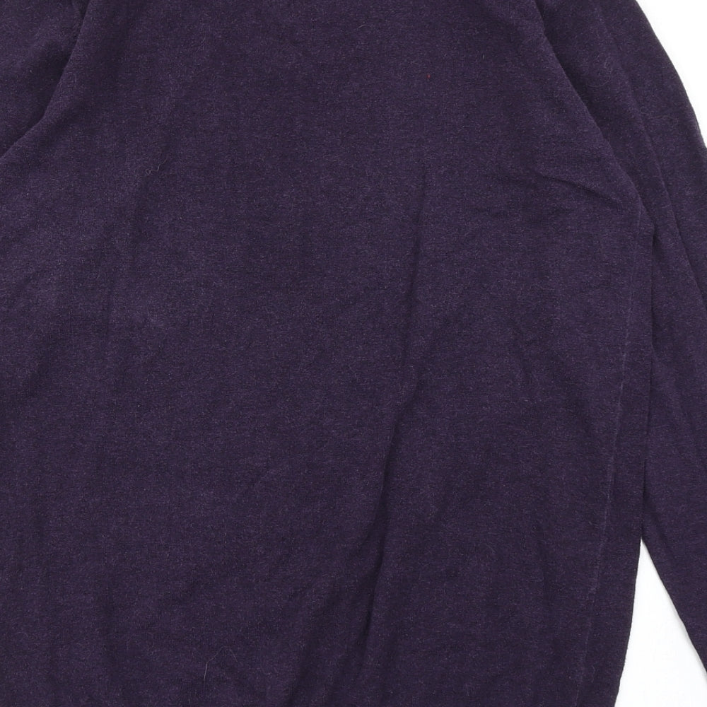 Brand and care label for ACW85 men’s purple knit polo, size S
