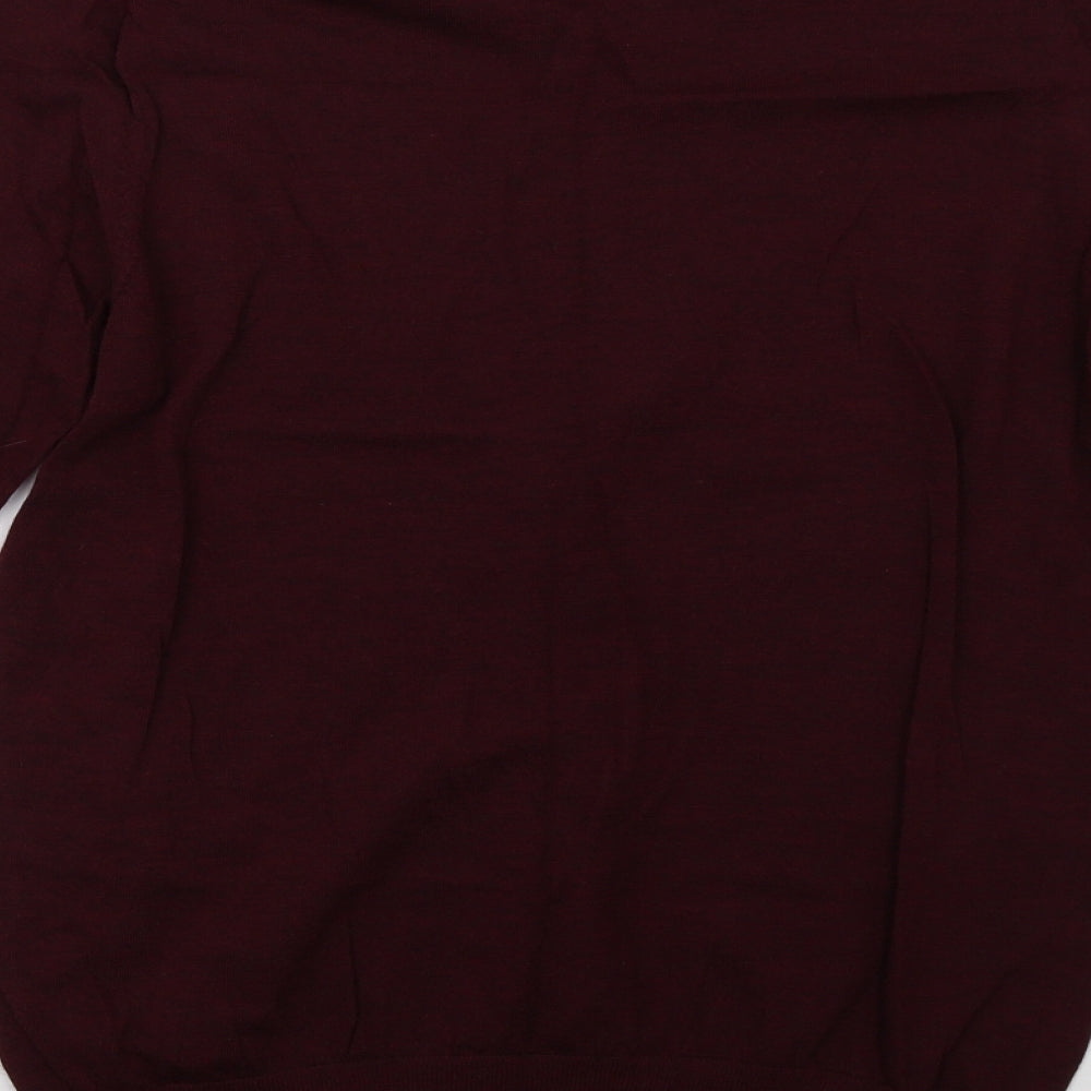 Brand and care label for Linea men’s red pullover sweatshirt, size M